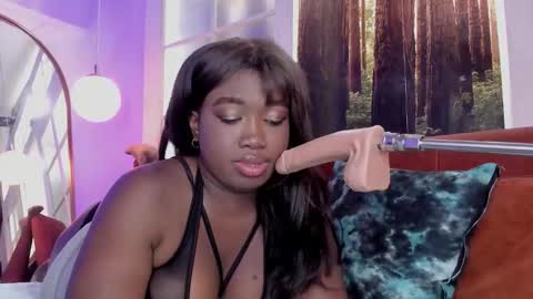 Snapshot of carliemoss chatting on October 2025 08:42:02 PM online show from October 2025 08:42:02 PM