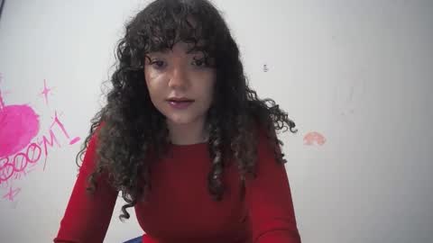 Snapshot of carlii1 chatting on December 2025 05:45:02 AM carlii1 online show from December 2025 05:45:02 AM