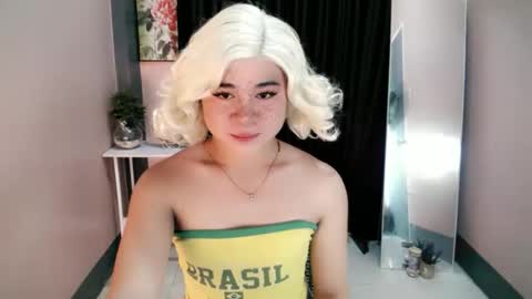 carlo_bigcock69 online show from September 2025 04:23:02 PM