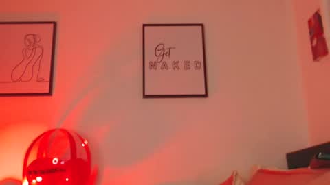 Littlecarly  online show from February 2025 05:19:02 AM