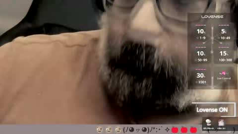 Snapshot of carmelo_devitto chatting on May 2026 12:55:02 PM soy Batman online show from May 2026 12:55:02 PM