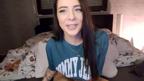 Snapshot of carmen_monroe chatting on March 2025 07:40:01 PM Luci online show from March 2025 07:40:01 PM
