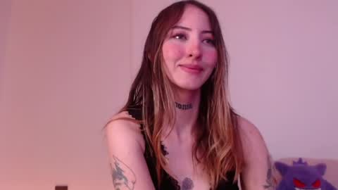 carmennrusso online show from May 2026 09:09:02 PM