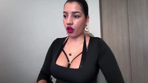 carmesix__ online show from July 2026 04:58:01 PM