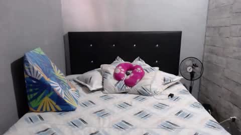 Caro milf  online show from October 2025 06:46:02 PM