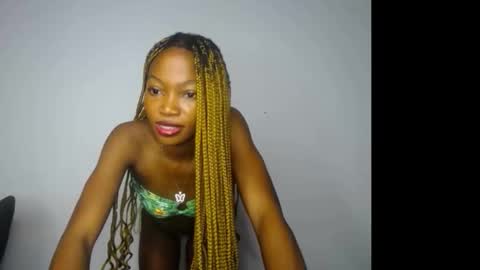 caroline online show from November 2025 04:29:02 AM