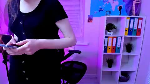 Snapshot of carol_carmen chatting on October 2025 11:29:02 PM Carol online show from October 2025 11:29:02 PM