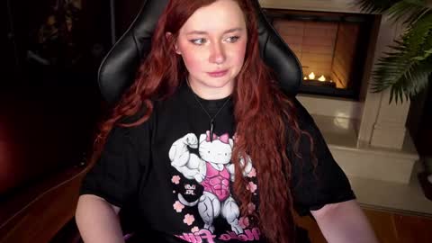 Snapshot of carolina_winter chatting on February 2025 02:49:01 PM Mira online show from February 2025 02:49:01 PM