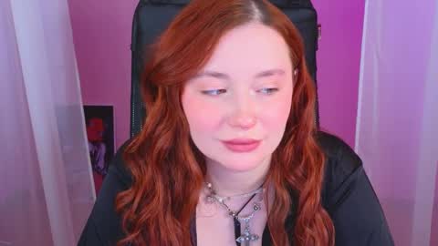 Snapshot of carolina_winter chatting on February 2025 08:32:02 AM Mira online show from February 2025 08:32:02 AM