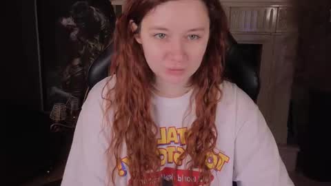 Snapshot of carolina_winter chatting on November 2025 12:26:01 PM Mira online show from November 2025 12:26:01 PM