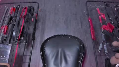 carolina online show from October 2025 08:53:02 PM