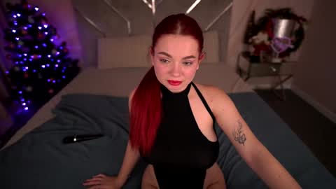 Snapshot of carolinadia chatting on December 2024 12:03:02 AM carolinadia online show from December 2024 12:03:02 AM