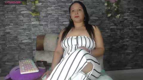 Camelia online show from September 2025 11:59:01 PM