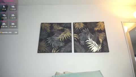 C A R O L I N E online show from February 2025 03:26:01 PM