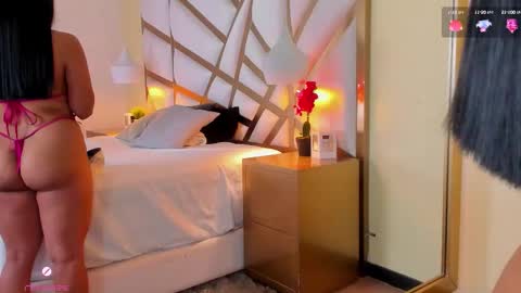 Caroline online show from October 2025 12:24:02 PM