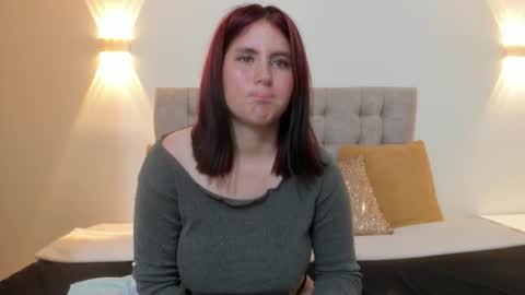 Caroline online show from October 2025 12:39:02 AM