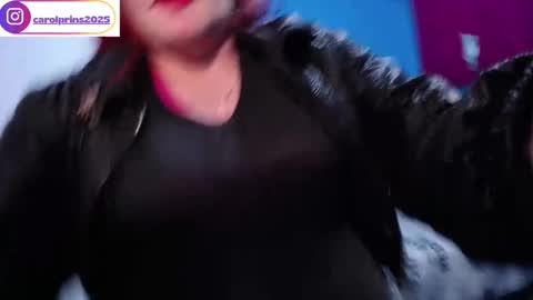 Carolinhe  online show from March 2026 04:23:01 AM