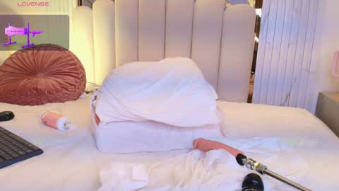 Carol Rivera  online show from January 2025 01:45:02 AM