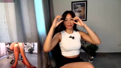 Snapshot of carolu_ chatting on September 2025 12:40:01 PM Caro online show from September 2025 12:40:01 PM