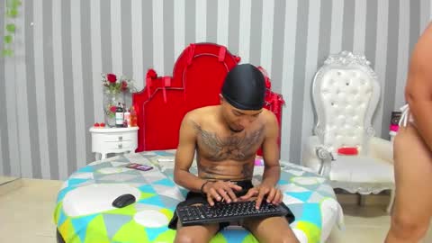 caroyandy online show from March 2026 01:25:01 PM