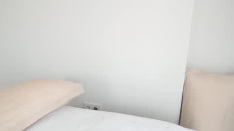 Snapshot of carrie_henn chatting on September 2025 06:46:02 AM  Carrie  online show from September 2025 06:46:02 AM