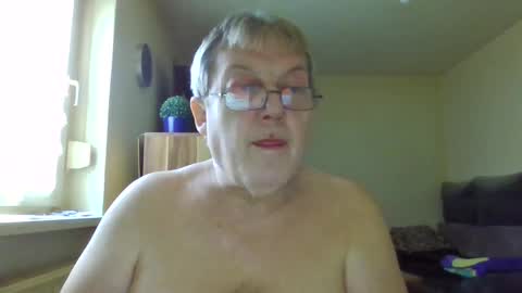 carsten21101 online show from March 2025 08:51:02 AM