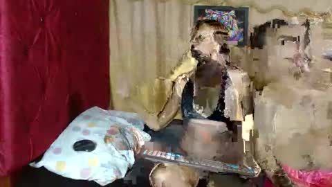 Cass And Tom online show from November 2025 12:43:01 AM