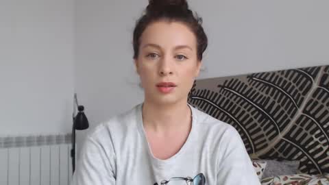 Sun in the clouds  online show from December 2024 01:11:02 PM