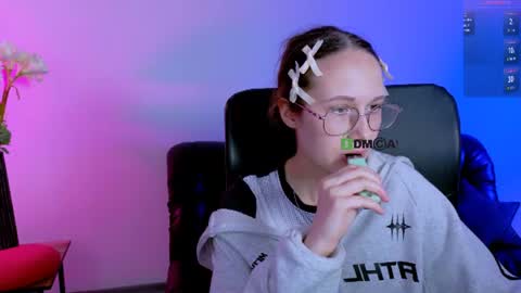 casey_meow_ online show from June 2026 08:28:02 AM