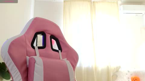 Snapshot of caseyrobbinss chatting on November 2025 06:04:02 AM Casey Robbins online show from November 2025 06:04:02 AM