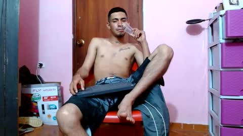 Snapshot of cash_master_jay chatting on June 2026 03:31:01 AM cash_master_jay online show from June 2026 03:31:01 AM