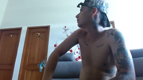 Snapshot of cash_master_nino chatting on December 2024 06:06:02 PM master Nino online show from December 2024 06:06:02 PM