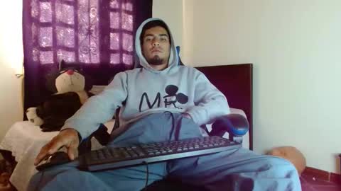 Snapshot of cash_master_san chatting on December 2025 01:51:02 PM Cash Master San online show from December 2025 01:51:02 PM