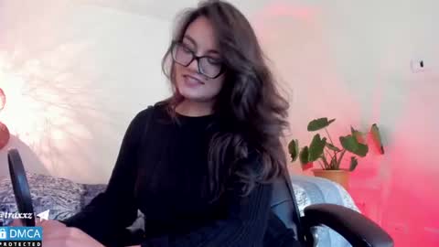 caprice online show from July 2026 01:35:02 PM