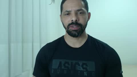 cashmastermuscle77 online show from November 2025 12:48:02 PM