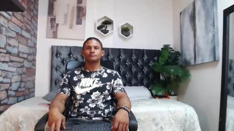 Casike online show from October 2025 12:11:02 AM