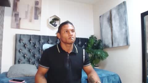 Casike online show from November 2025 12:00:02 AM