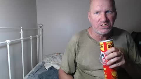 CasinoCam online show from April 2026 07:16:01 PM