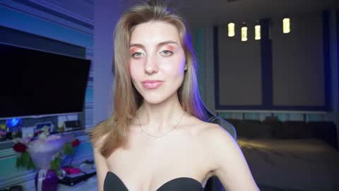 Seductress Cassia  FINDOM AND SADISM  NO NUDE online show from September 2025 07:35:01 PM