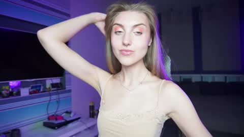 Seductress Cassia  FINDOM AND SADISM  NO NUDE online show from September 2025 04:42:01 PM