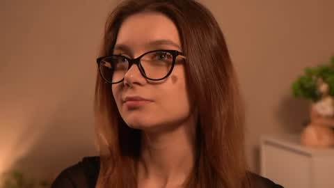 Cassie online show from April 2026 03:41:02 PM