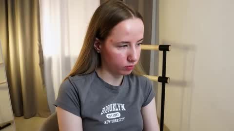 Cassie online show from October 2025 08:53:02 PM