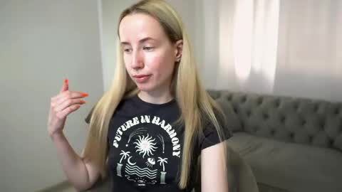 Snapshot of cassie_kelman chatting on June 2026 09:30:01 PM Cassie online show from June 2026 09:30:01 PM