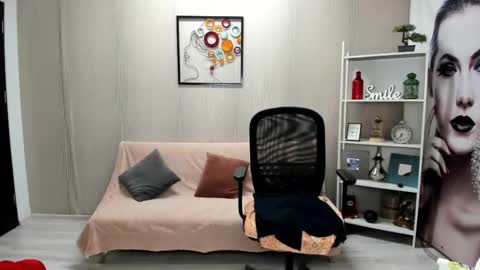 CassieJonas online show from December 2025 04:31:02 AM