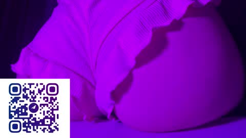 Cassie and Katherine Blonie online show from December 2025 12:10:01 PM