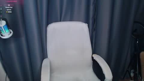 Cassie online show from February 2025 03:41:02 PM