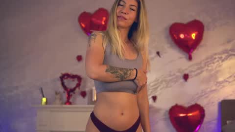 Cassi online show from April 2026 03:24:02 AM