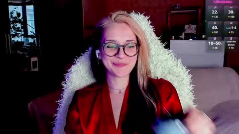 Snapshot of cassy_moore chatting on March 2025 06:52:02 AM Ellie online show from March 2025 06:52:02 AM