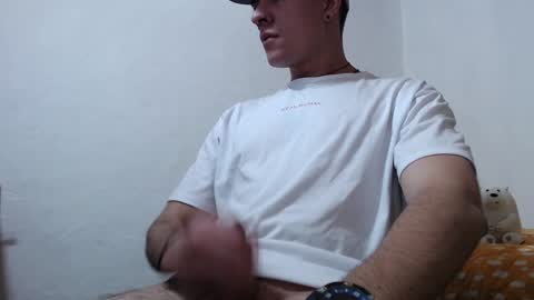 Snapshot of casteryx chatting on February 2025 04:27:01 AM Juan online show from February 2025 04:27:01 AM