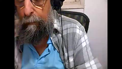 Snapshot of casual53 chatting on January 2025 06:35:02 AM casual53 online show from January 2025 06:35:02 AM